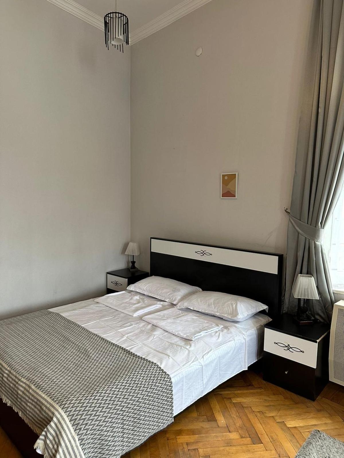 Hotel Golden Lion Sighnaghi Esterno foto